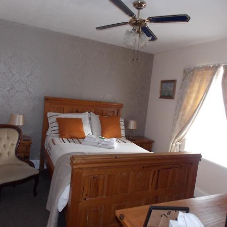 Ivy Bank Guest House テンビー エクステリア 写真