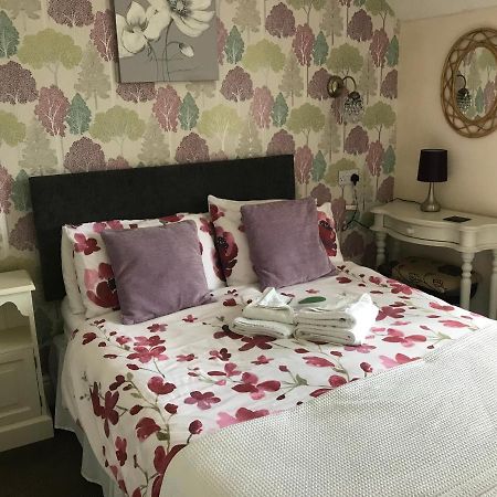 Ivy Bank Guest House テンビー エクステリア 写真