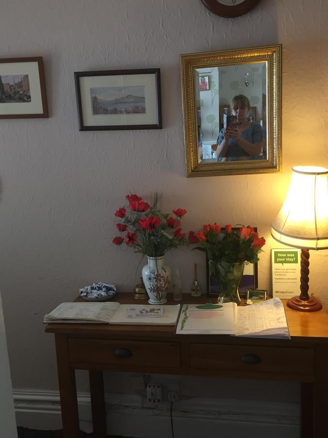 Ivy Bank Guest House テンビー エクステリア 写真