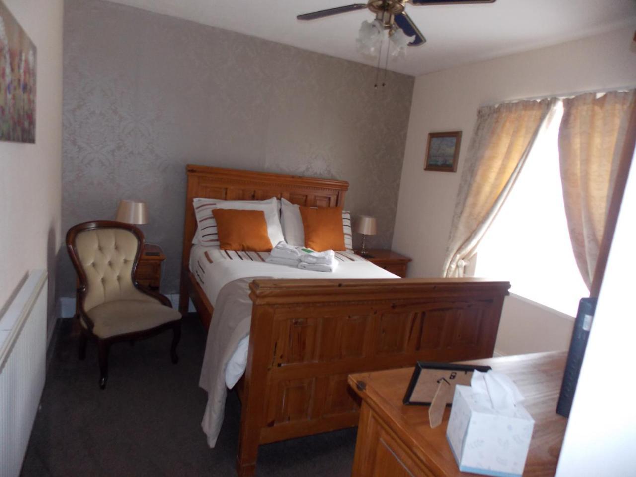 Ivy Bank Guest House テンビー エクステリア 写真